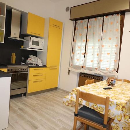 Apartamento Am Liv' Bolonia Exterior foto