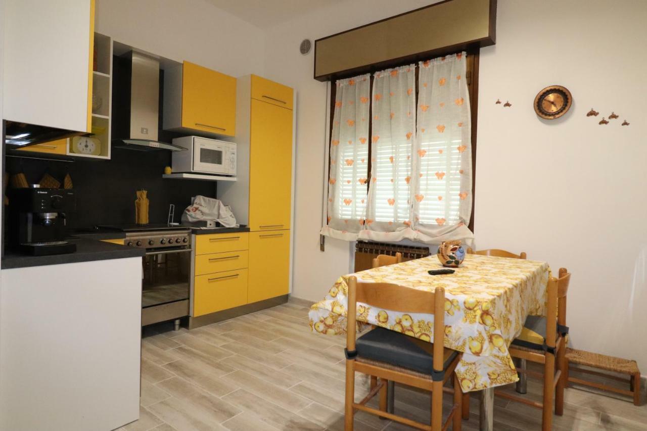 Apartamento Am Liv' Bolonia Exterior foto